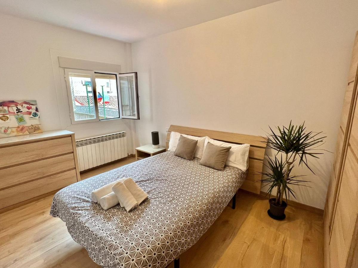 Close To Gran Via Centro Familiar Con Wifi By Apartamentos Logroño Buitenkant foto