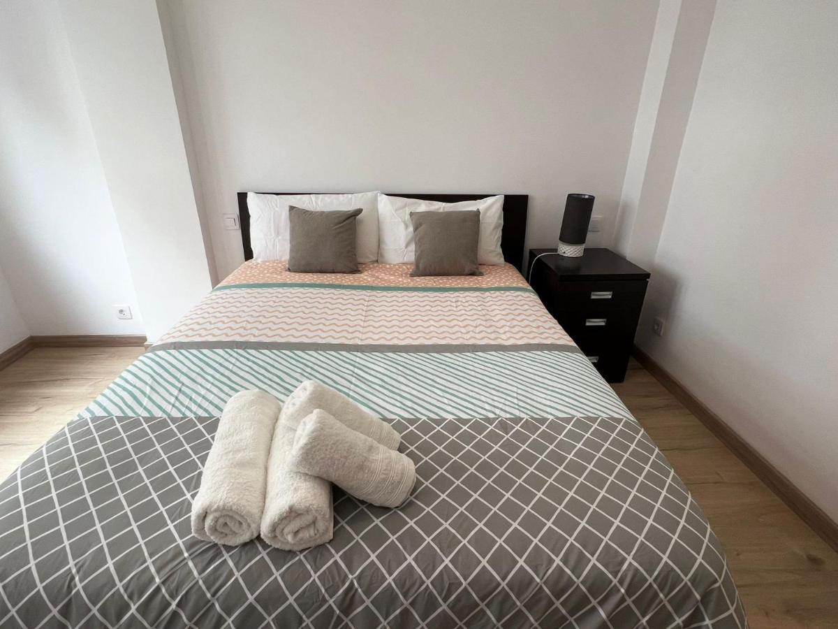 Close To Gran Via Centro Familiar Con Wifi By Apartamentos Logroño Buitenkant foto